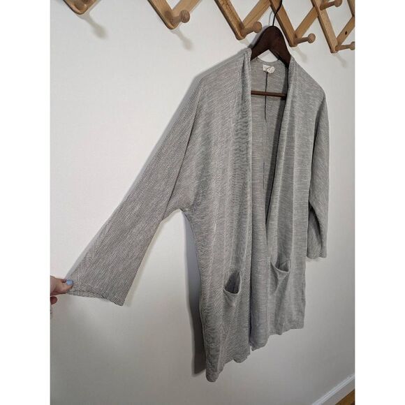 Donni. Open Front Striped Ribbed Cardigan with Pockets - OSFA - Picture 2 of 6